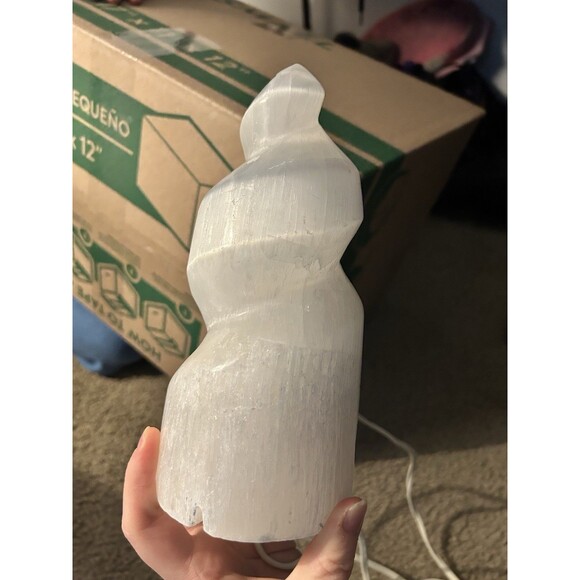 Selenite Crystal Spiral Unicorn Horn Crystal Lamp WORKS 7-8 Inch - Picture 7 of 7